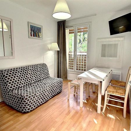 Joli T2 Proche Plage Dans Residence Ла Лонд-ле-Мор Екстериор снимка