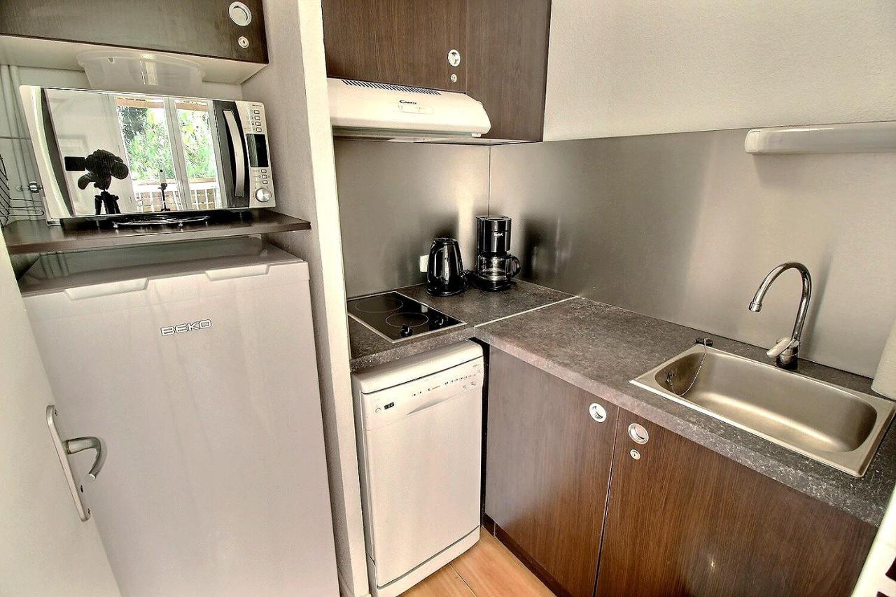 Joli T2 Proche Plage Dans Residence Ла Лонд-ле-Мор Екстериор снимка